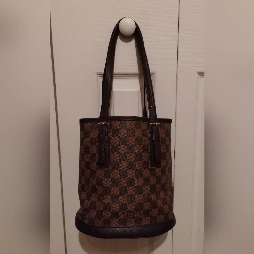 Louis Vuitton Damier Ebene Bucket Bag With Matching Wallet EUC - Picture 11 of 16